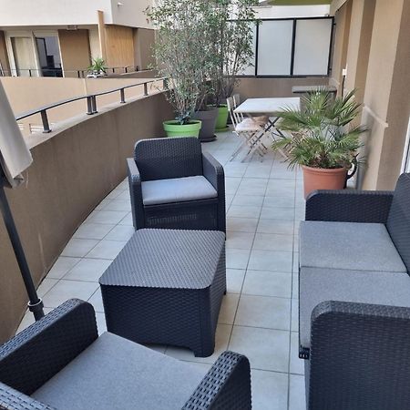 Grand Appartement Avec Garage Et Terrasse Castelnau-le-Lez Exterior foto
