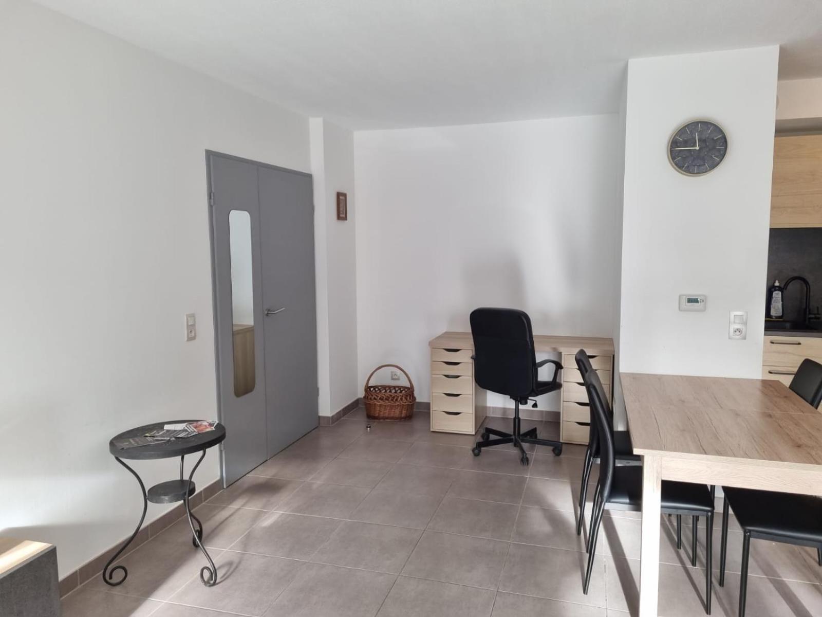 Grand Appartement Avec Garage Et Terrasse Castelnau-le-Lez Exterior foto